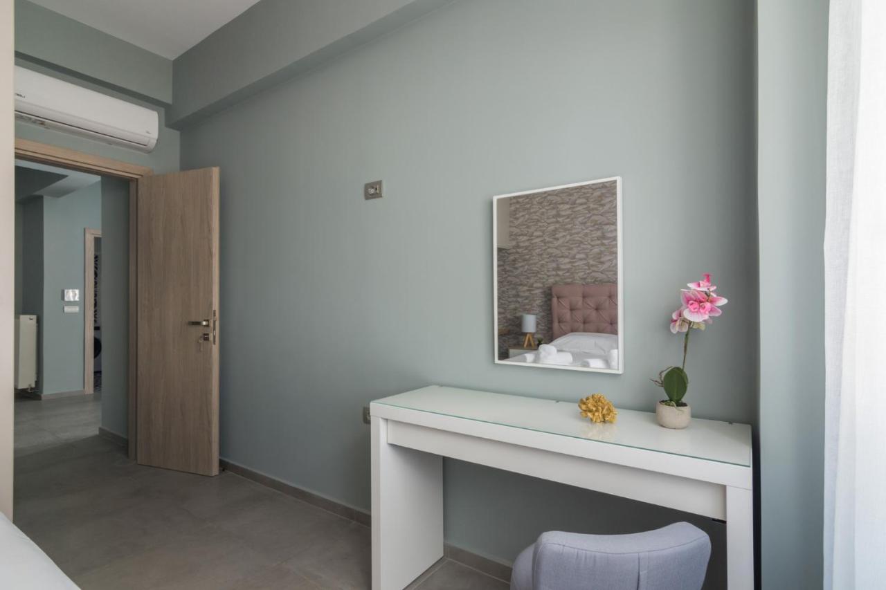 Hippy Designed 3Bedroom Apartment In Heraklion Esterno foto